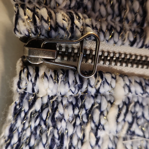 Per Se Tunic Blue & Metallic Printed Long Sleeve with Scoop Neck Sweater $440 - Picture 5 of 8